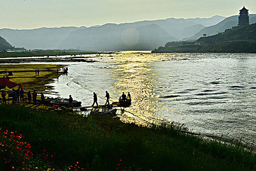 bach thu khung 5 ngay